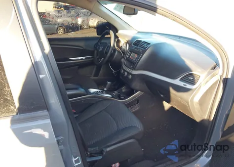 2020 Dodge Journey Se Value z USA, uszkodzony, nr VIN 3C4PDCAB1LT267997